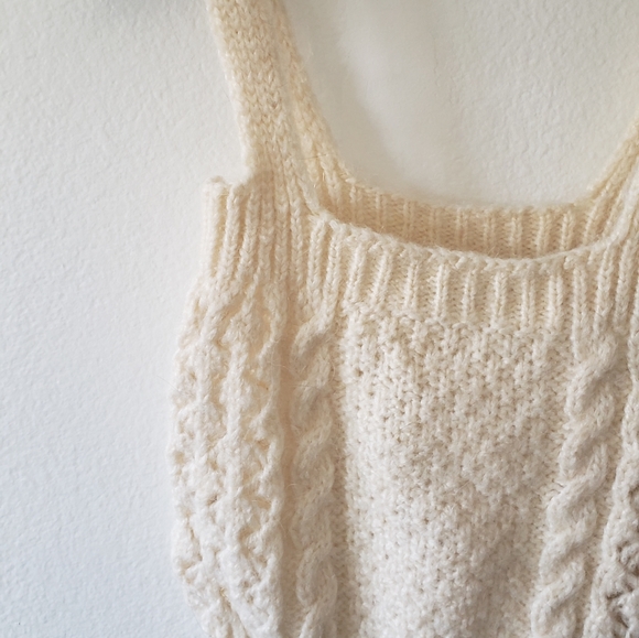 Mango NWOT knit sweater tank top crop - Picture 6 of 7